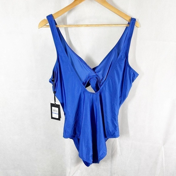 DKNY LAPIS Peek-a-Boo Twist One-Piece Swimsuit Size 18 - Picture 2 of 9